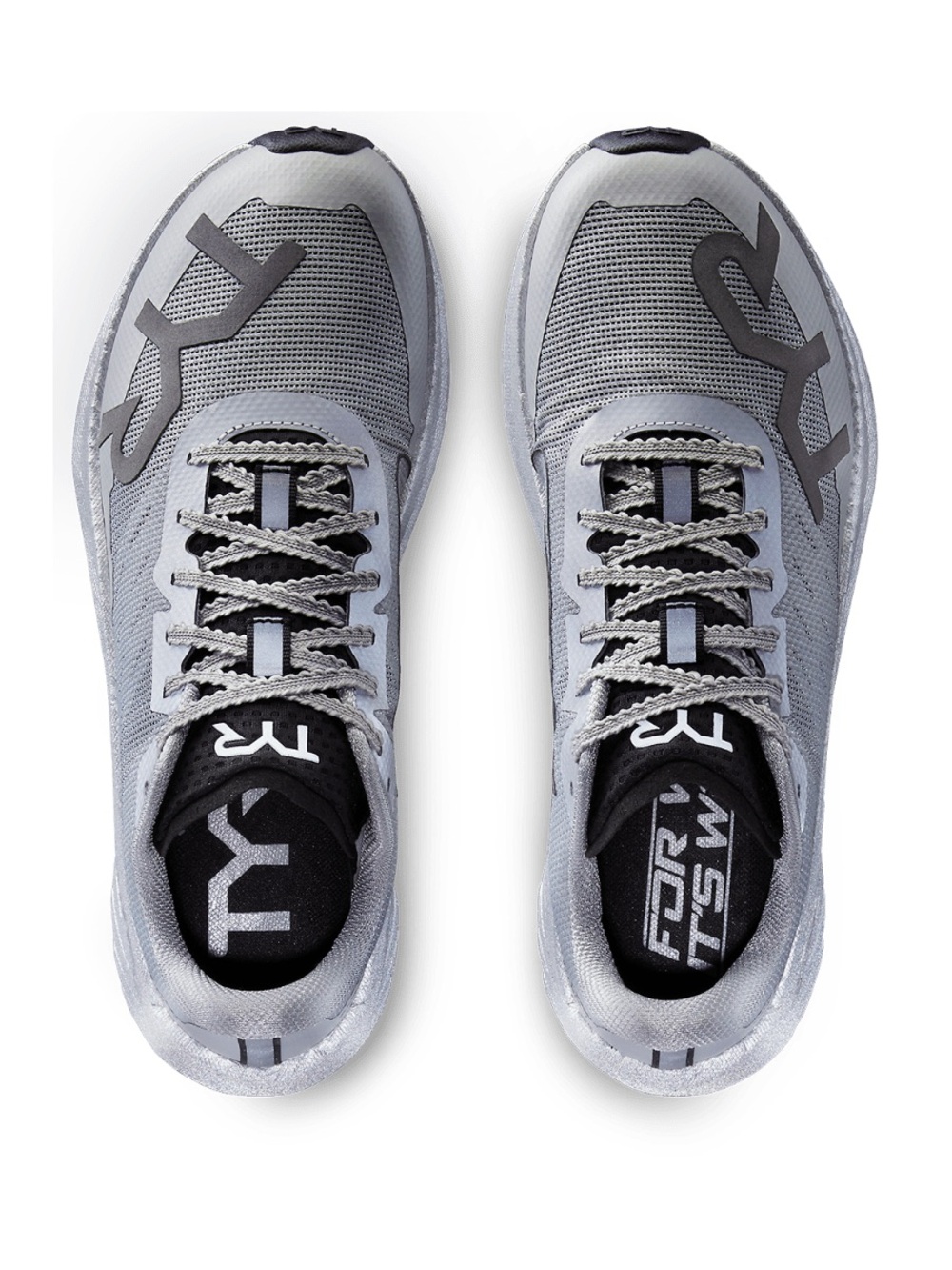 TYR Valkyrie Elite Carbon Runner - Reflective Silver